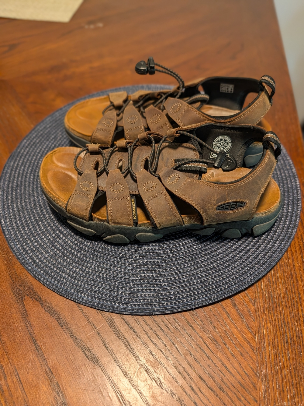 Keen Men's Brown Outdoor Sport Sandals. Size 9.
